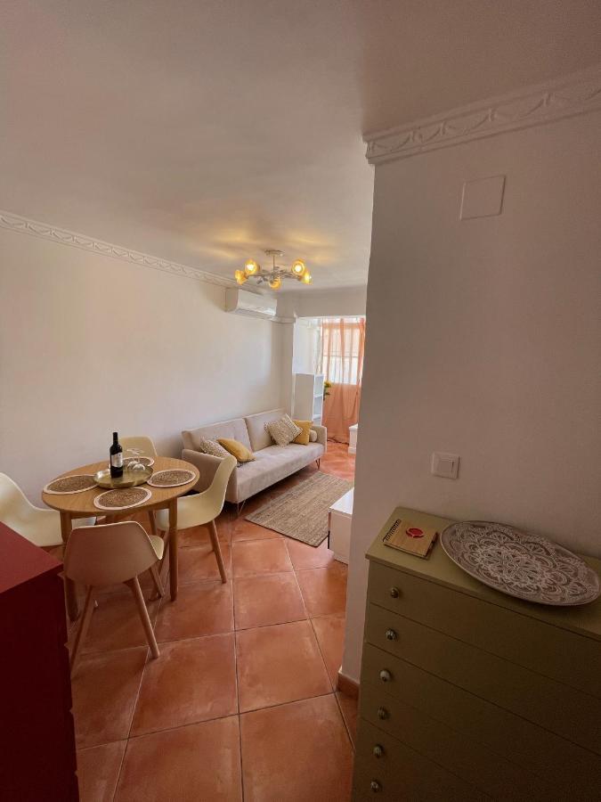 Two Bedroom Apartment In Malaga Center With Views מראה חיצוני תמונה